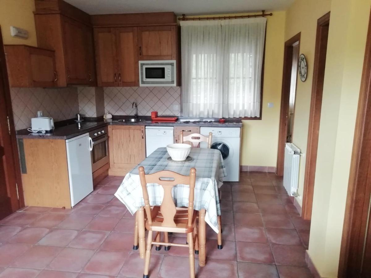 Apartamentos Rurales La Vina Onís Extérieur photo