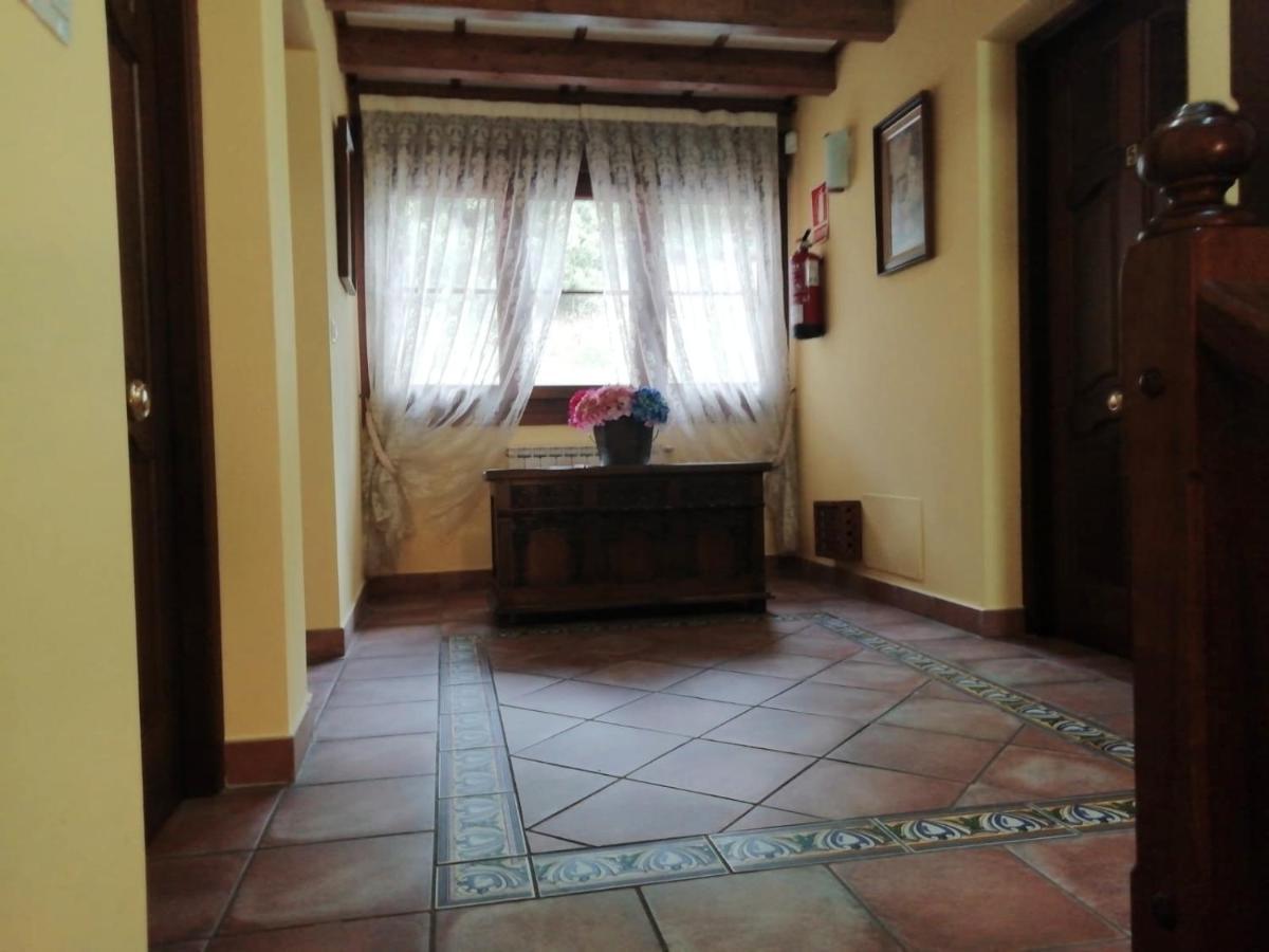 Apartamentos Rurales La Vina Onís Extérieur photo