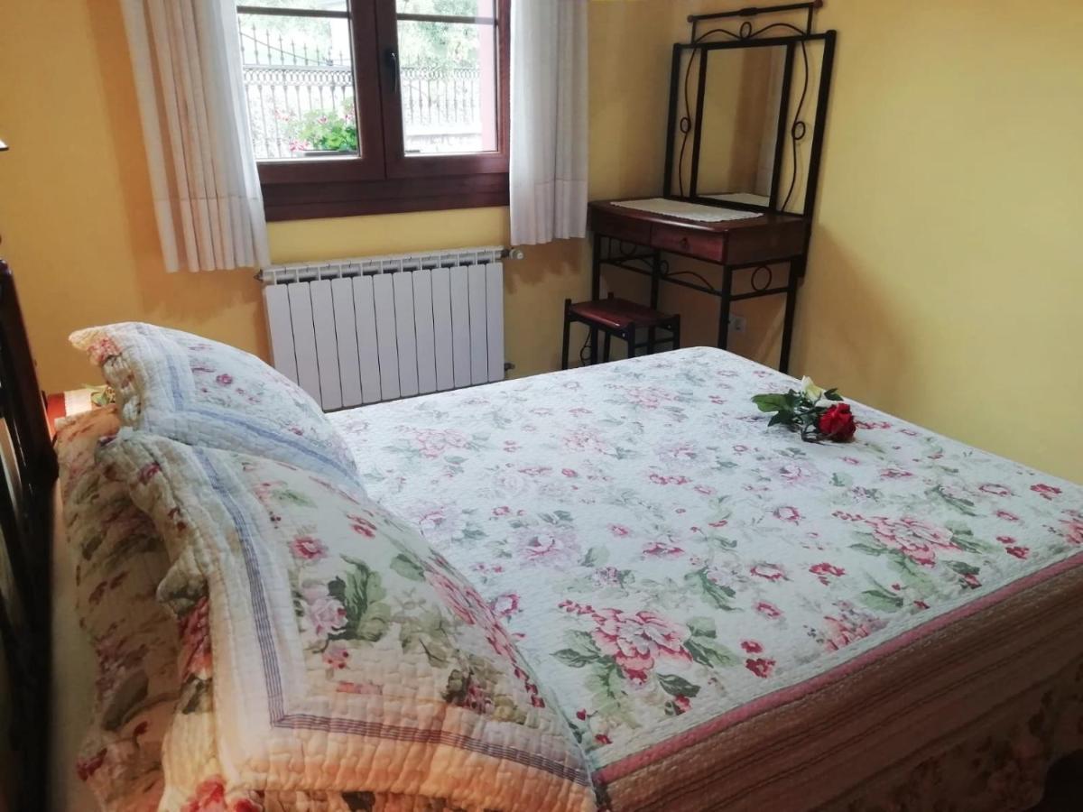 Apartamentos Rurales La Vina Onís Extérieur photo