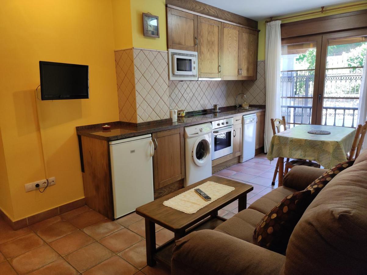 Apartamentos Rurales La Vina Onís Extérieur photo