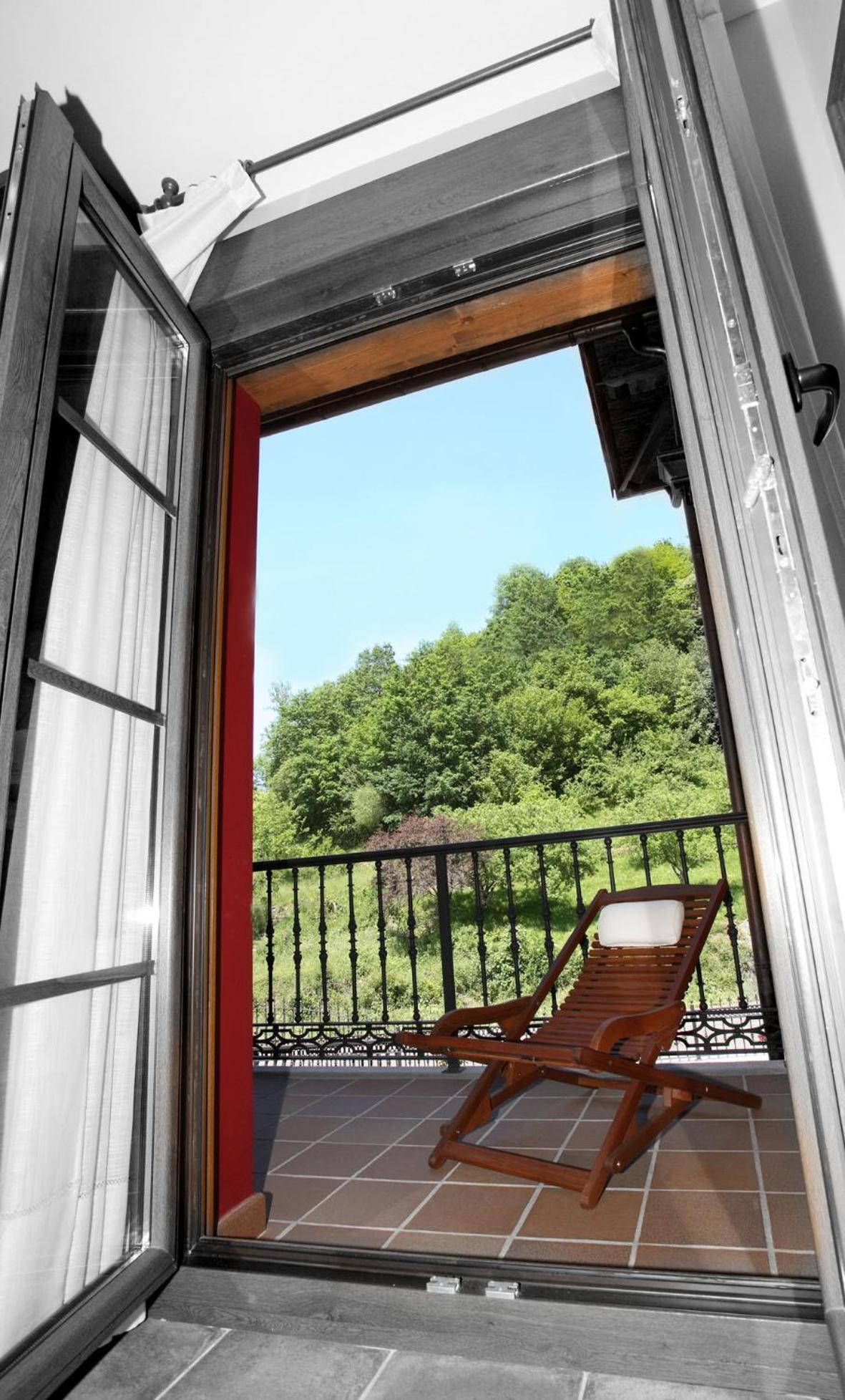 Apartamentos Rurales La Vina Onís Extérieur photo